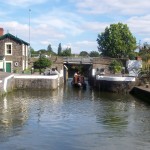 Rob & Ellyn at Netham Lock before our "interesting" landing to buy a license